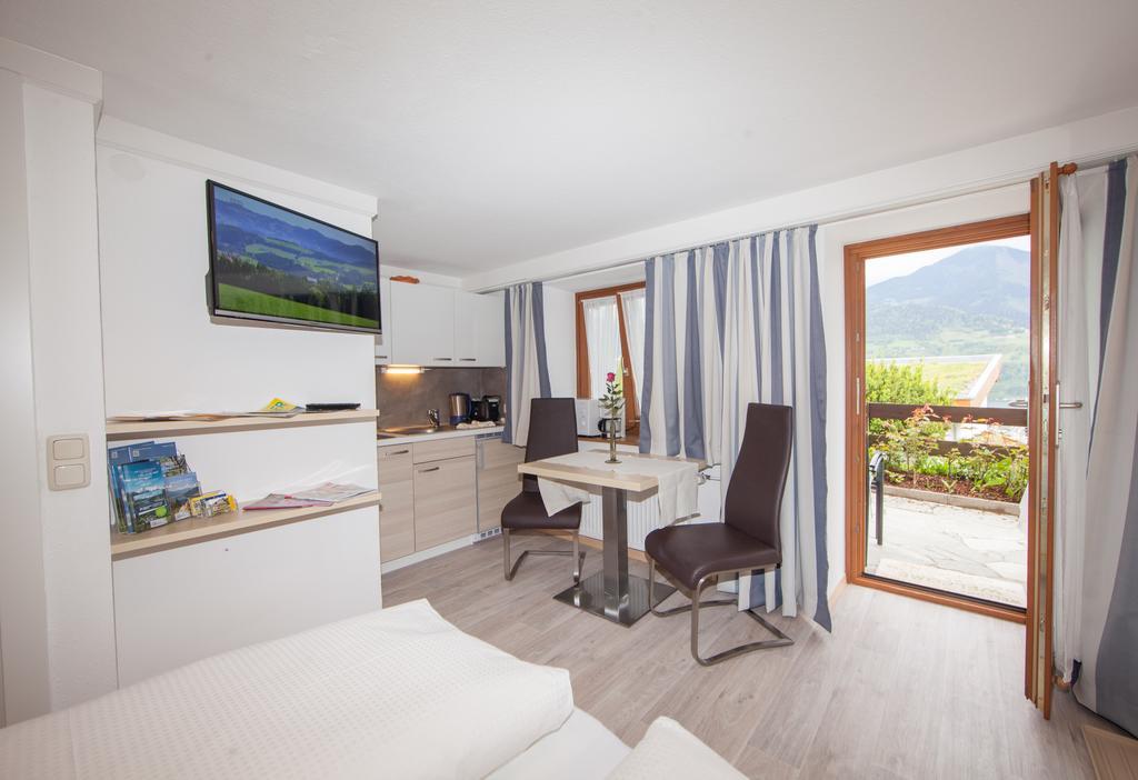 Appartement Haus Sonnenheim Zell am See Oda fotoğraf